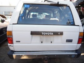 1988 TOYOTA 4RUNNER DLX WHITE 2.4L MT 4WD Z17909